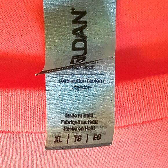 Good Moms Say Bad Words Pink Salmon Graphic T-Shirt - Picture 4 of 4